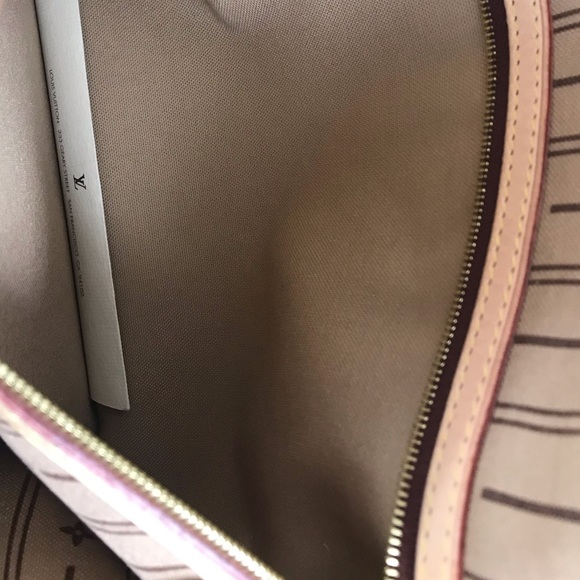 💎✨NEW✨💎HUGE DISCONTINUED LOUIS VUITTON HOBO - Picture 9 of 15